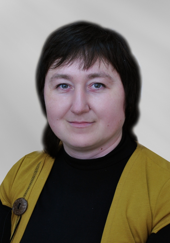 Шестакова Елена Ивановна.